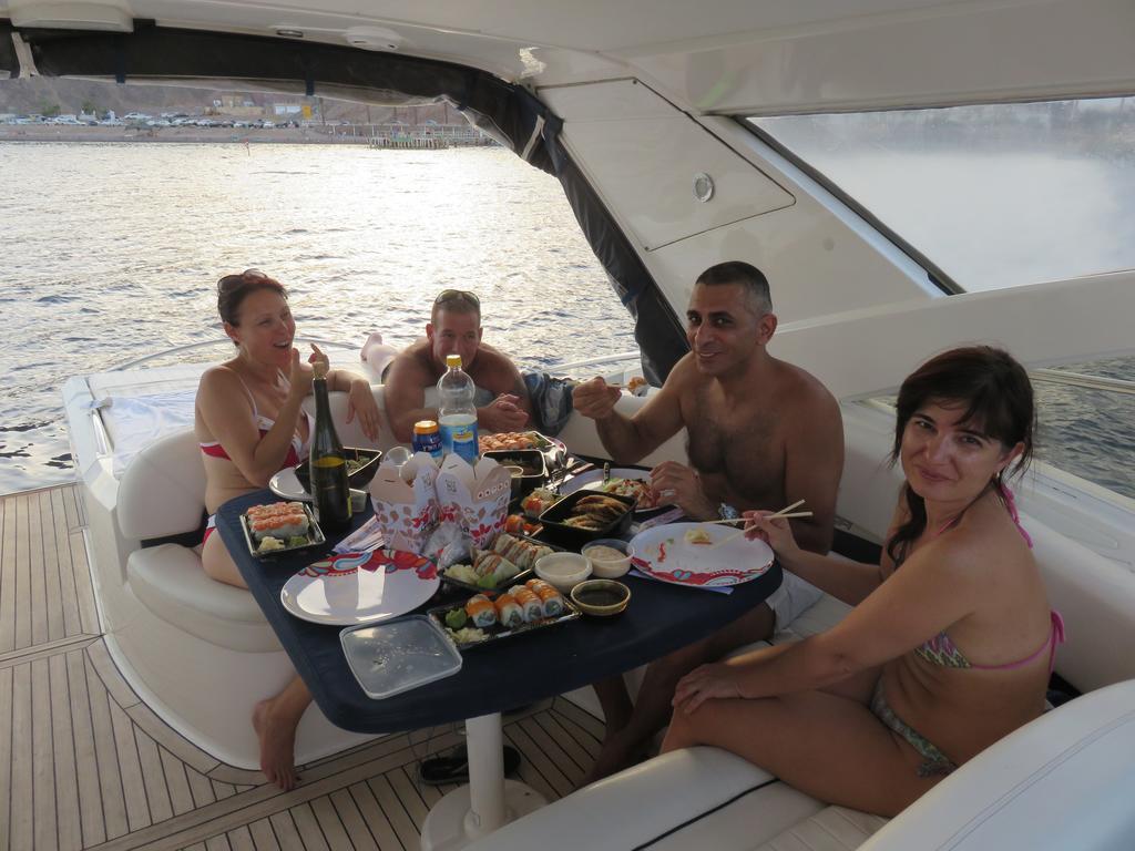 Red Sea Yachts 4*