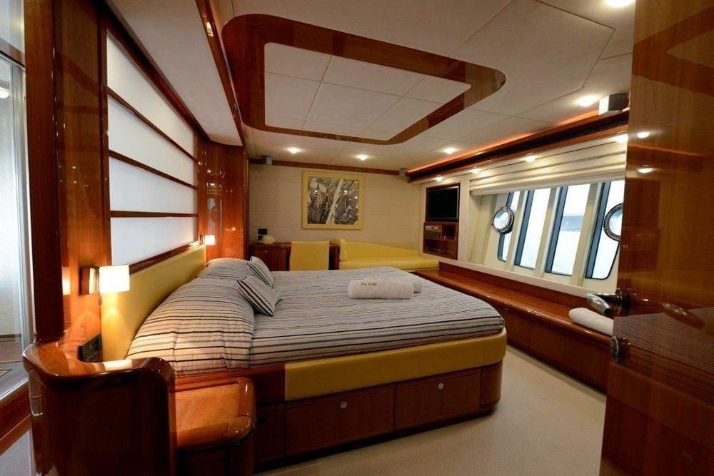 Red Sea Yachts Botel 4*