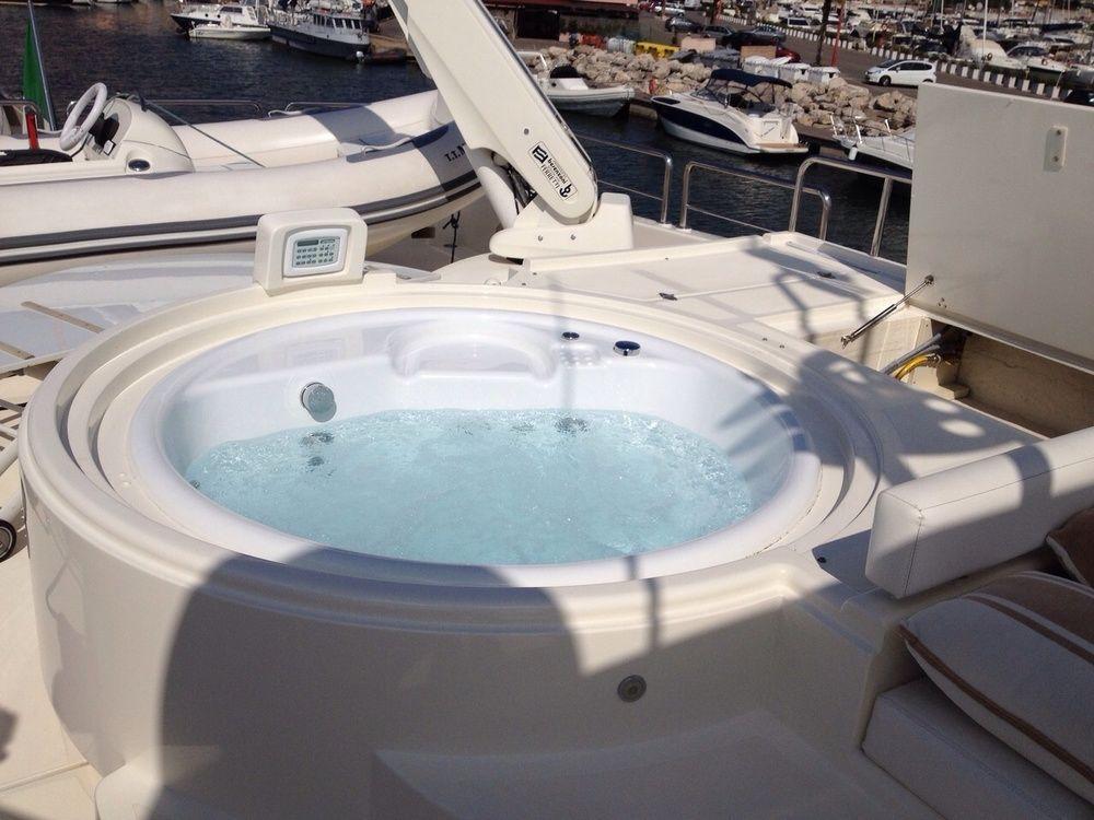 Red Sea Yachts 4*