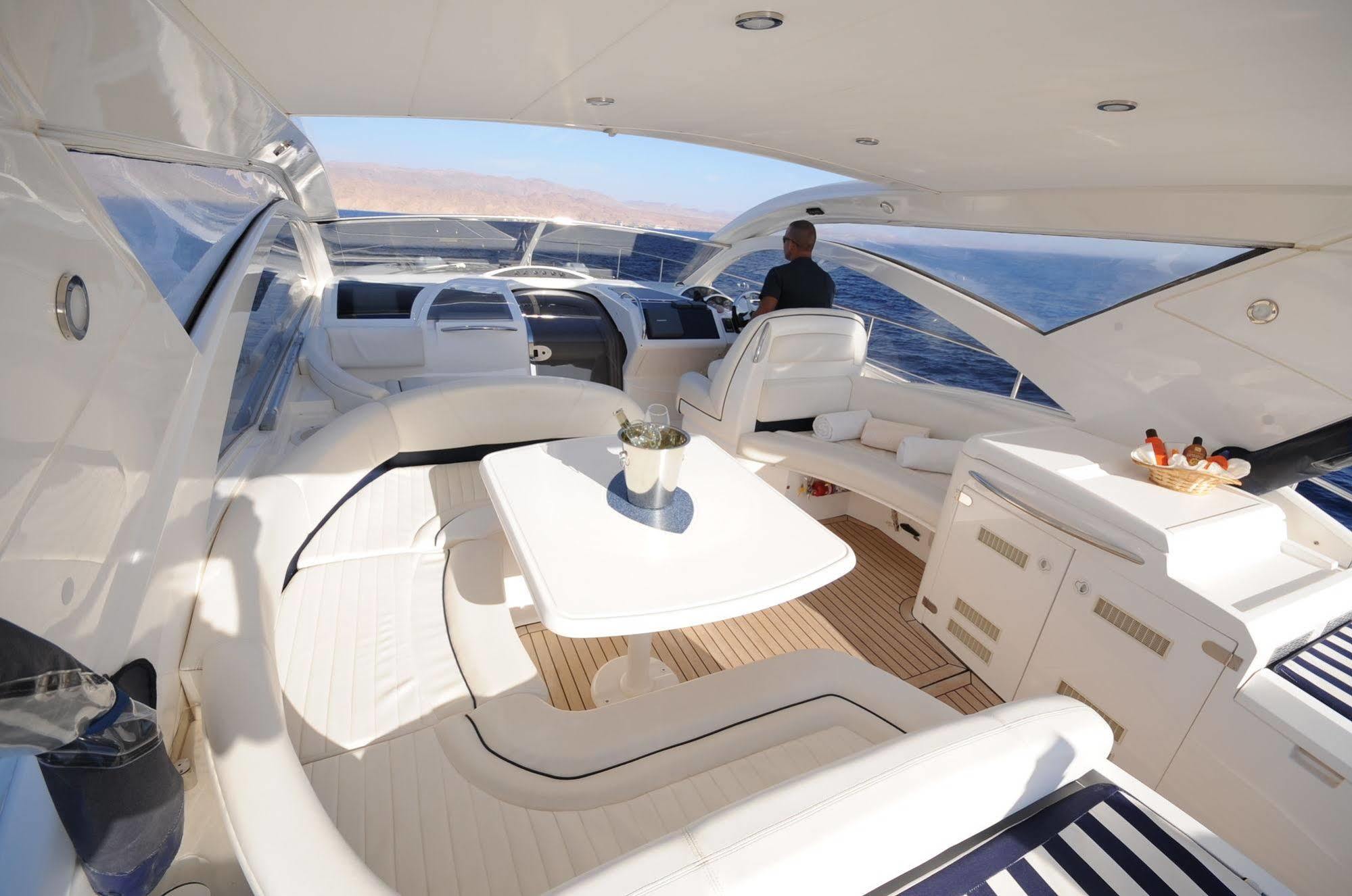 Botel Red Sea Yachts 4*
